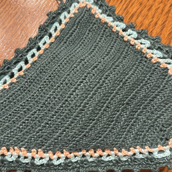 Xhilaration Green Crochet Bikini Top with Crisscross Strappy Back Medium - Picture 7 of 7